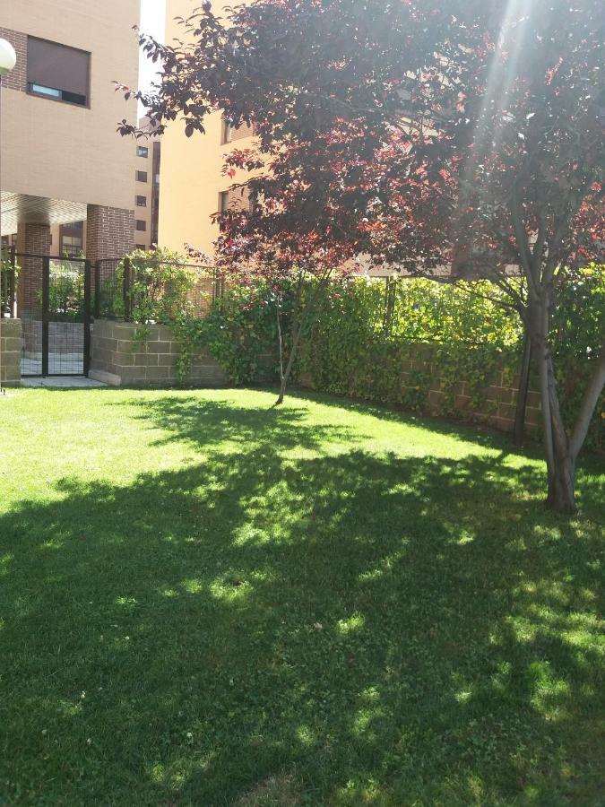 Apartamentos Pirra - Aeropuerto Ifema Madri Exterior foto